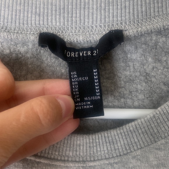 F21 Cropped crew - Picture 2 of 5